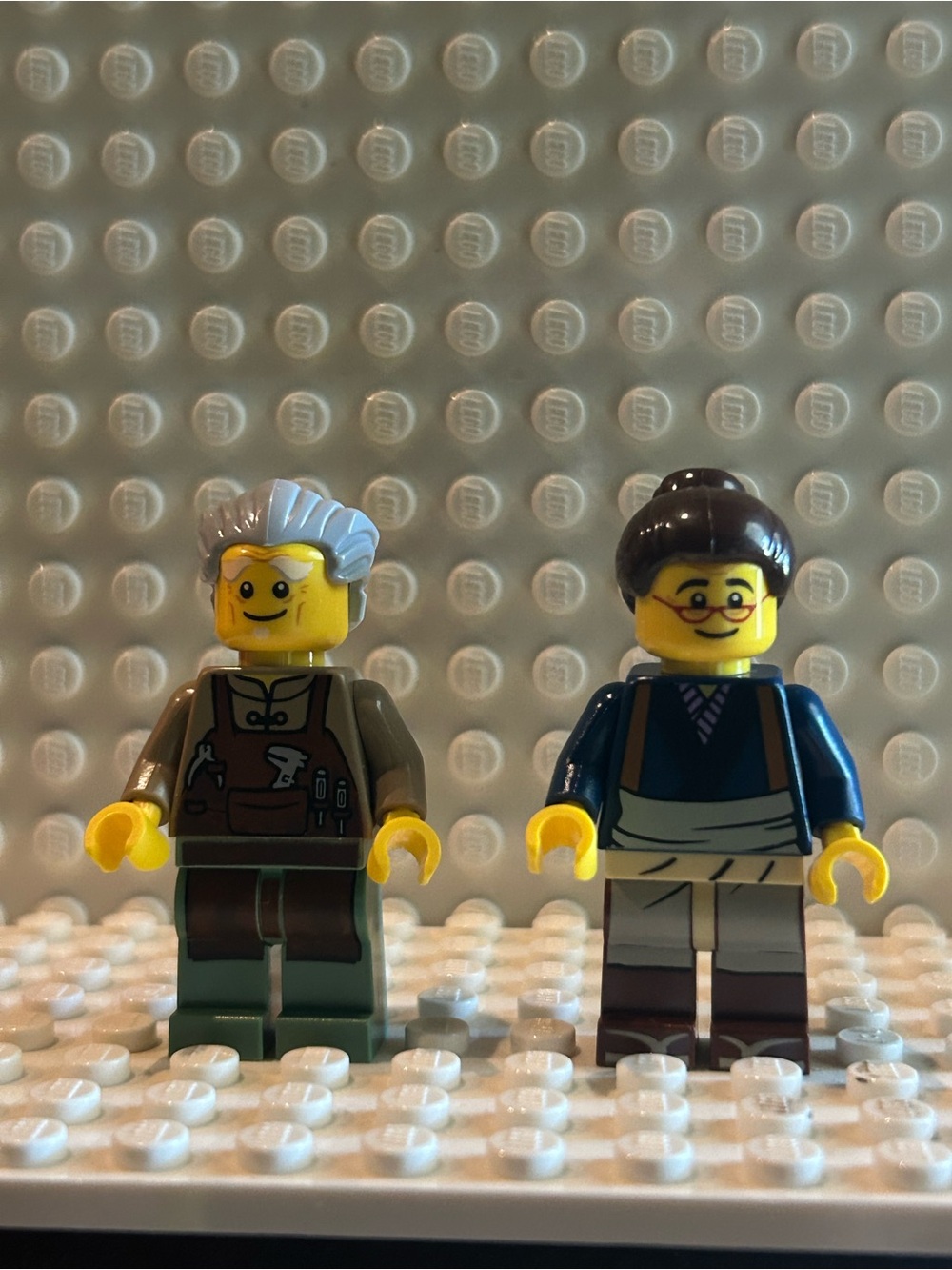 👉Sold👈LEGO Ninjago Ed Walker njo0370 and Edna Walker njo0371